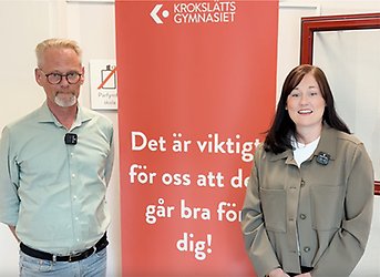 Kjell och Sofia hälsar välkomna