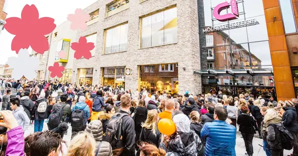 Foto på Megaloppis på Mölndals torg.